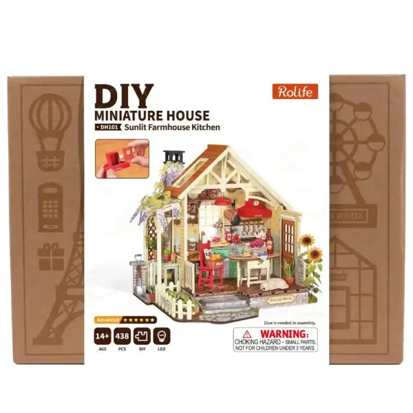 DH101 SUNLIT FARMHOUSE
